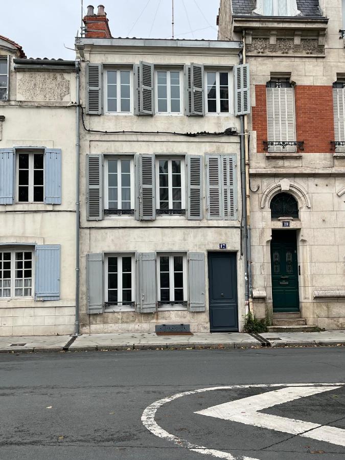 L'Appart Sur Jardin 42M2 Tres Calme La Rochelle  Luaran gambar